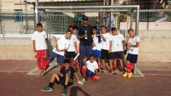 فوز مدرسة أجيال الابتدائية في دوري كرة القدم اليافي وحصولهم على الكأس